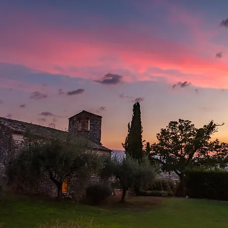 Tenuta San Pietro A Pettine